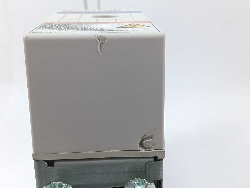 Bosch Rexroth R911311669 IndraDrive HMS02 Servo Drive HMS02.1N-W0028-A-07-NNNN