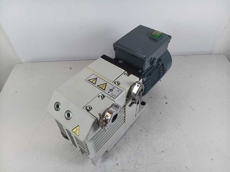 Oerlikon 11245 Leybold Vacuum TRIVAC D 4 B Rotary Vane Vacuum Pump