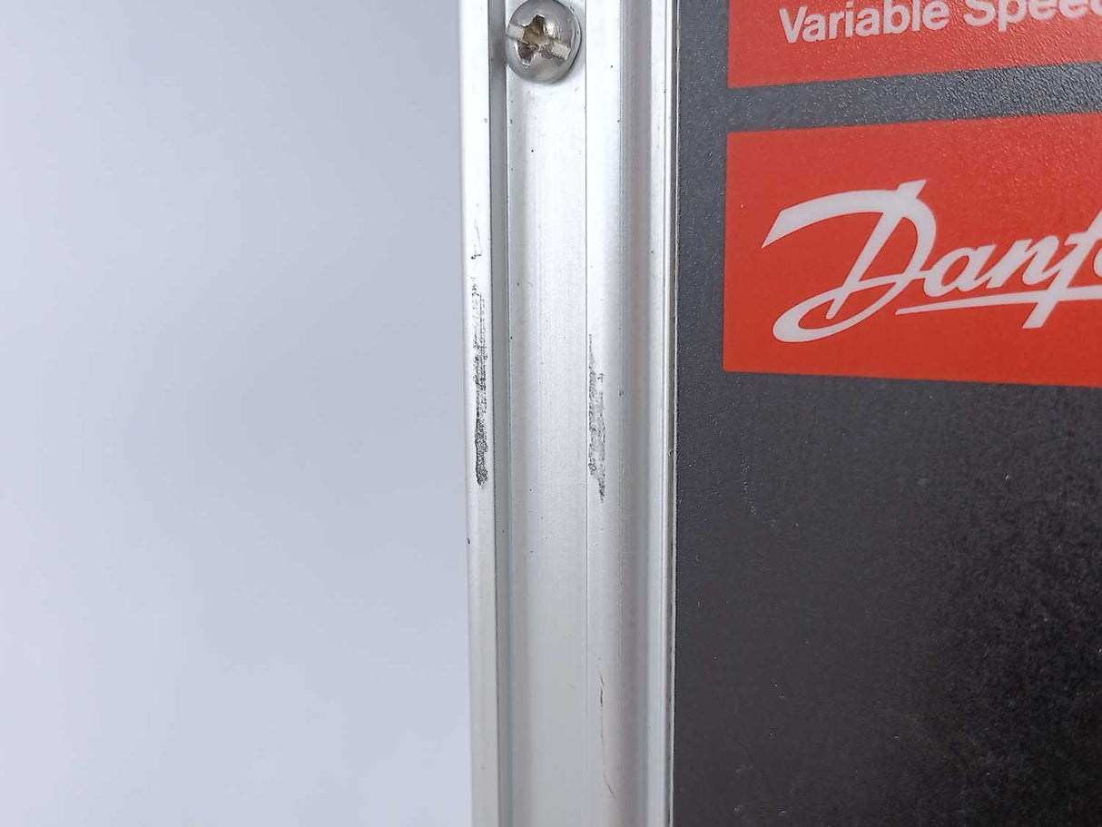 Danfoss 175H1028 VLT Type 3002 Variable Speed Drive 380-415V