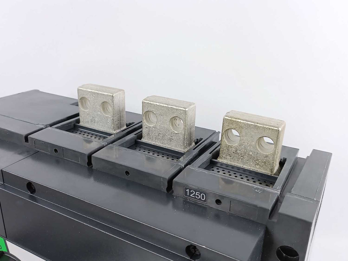 Schneider Electric 31334 Switch Disconnector, Compact INS1250, 1250 A