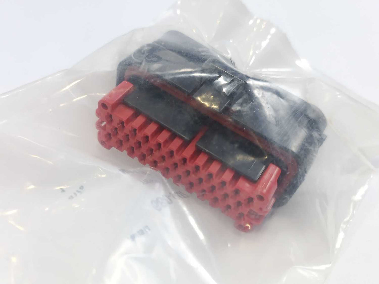 TE Connectivity 680-9437 Horizontal Female 35 Way Housing