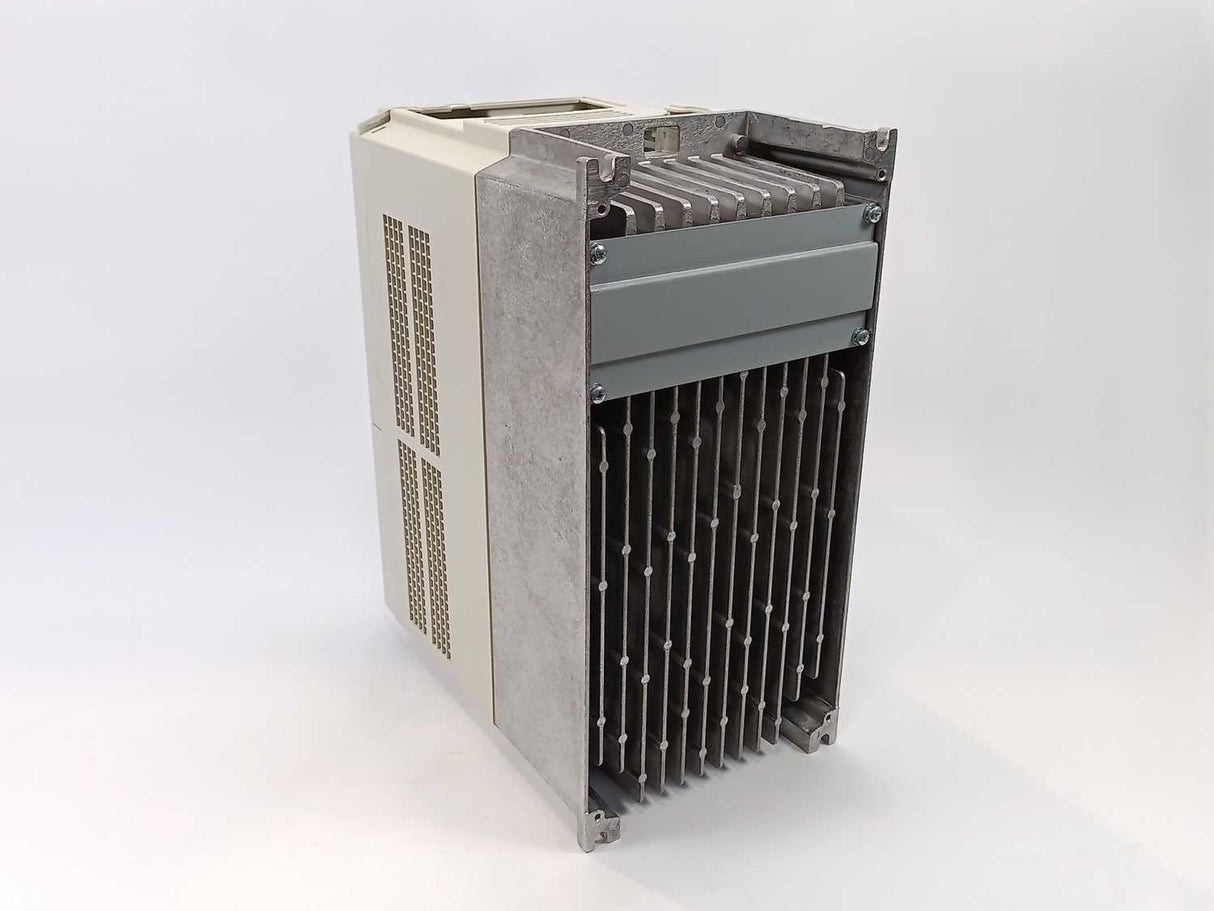Keb 15F5A1G-YR60 F5, In: 50/60Hz, 400V, 31,2A. Out: 800Hz 24A 17kVA
