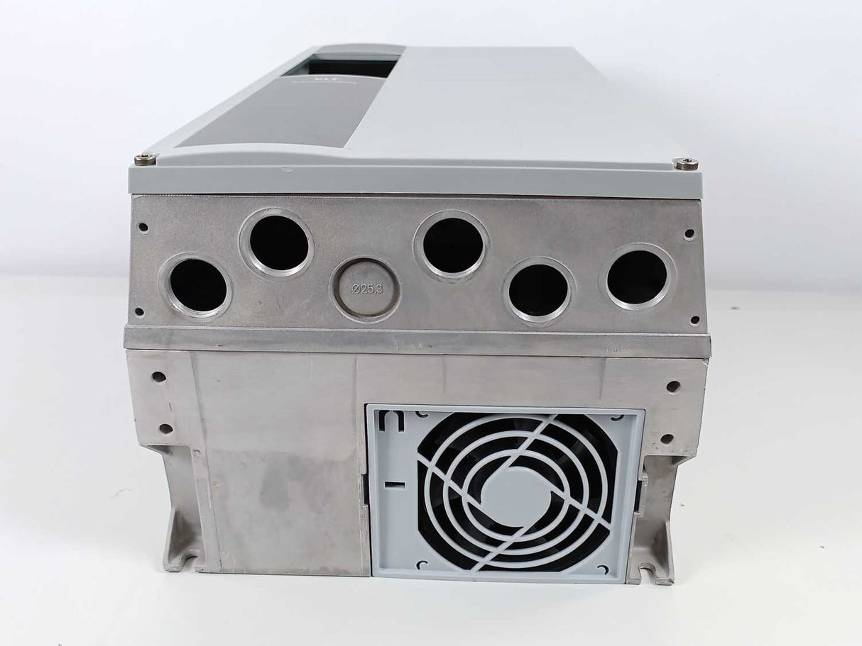 Danfoss 131X1020 AutomationDrive, FC-302FC-302P3K0T5E55H1XGCXOXSXXXXAXBXCXXXXDX