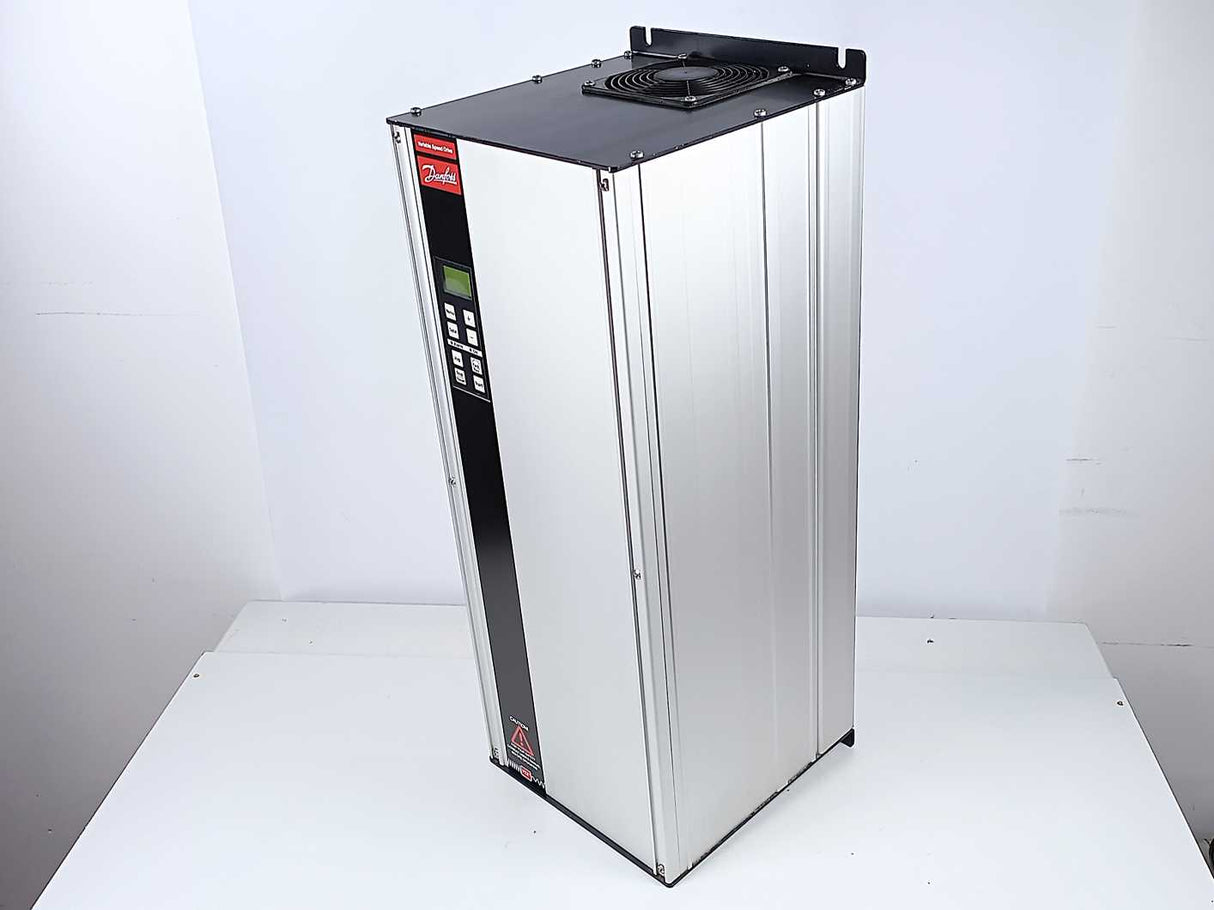 Danfoss 175H7280 VLT Type 3016 Variable speed drive