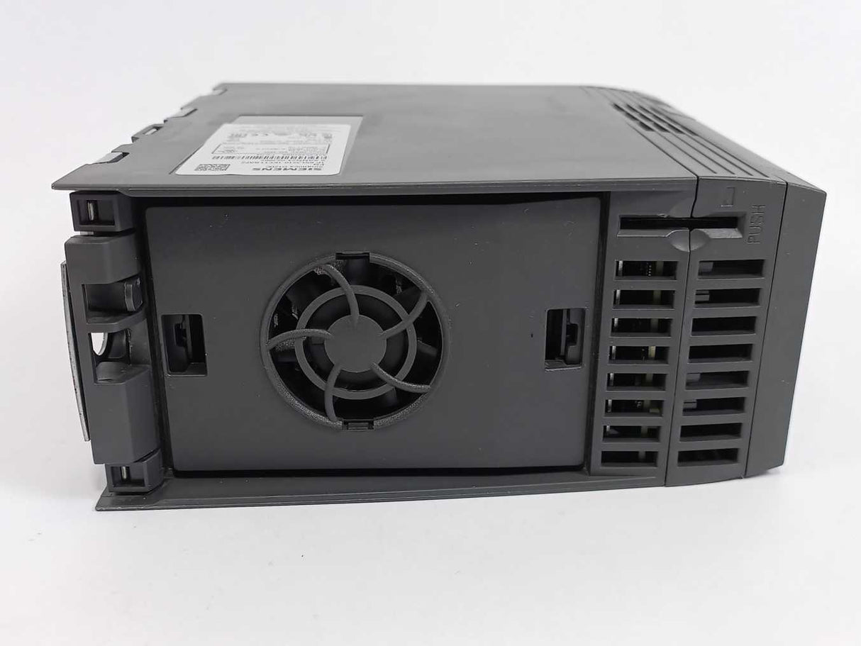Siemens 6SL3210-1KE11-8AF2 Sinamics G120C PN 0.55kW Frequency Converter