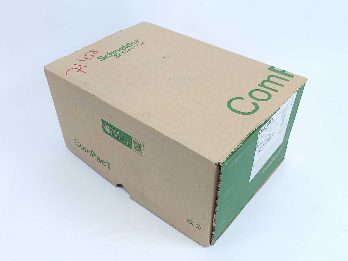 Schneider Electric LV432877 ComPact NSX630F Circuit Breaker