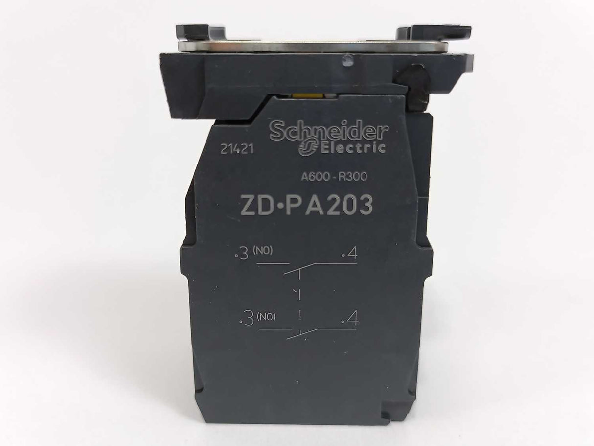 Schneider Electric XD5PA24 Harmony Joystick Controller