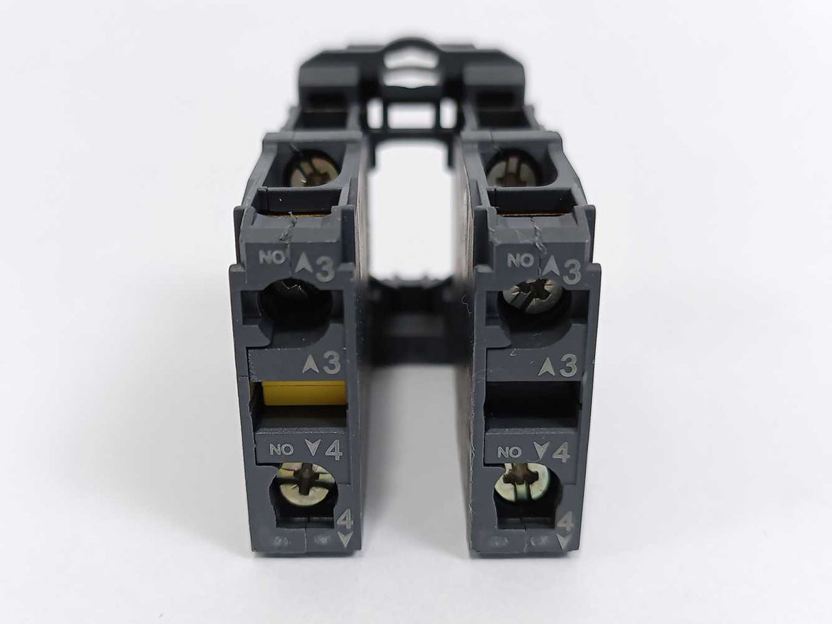 Schneider Electric XD5PA24 Harmony Joystick Controller