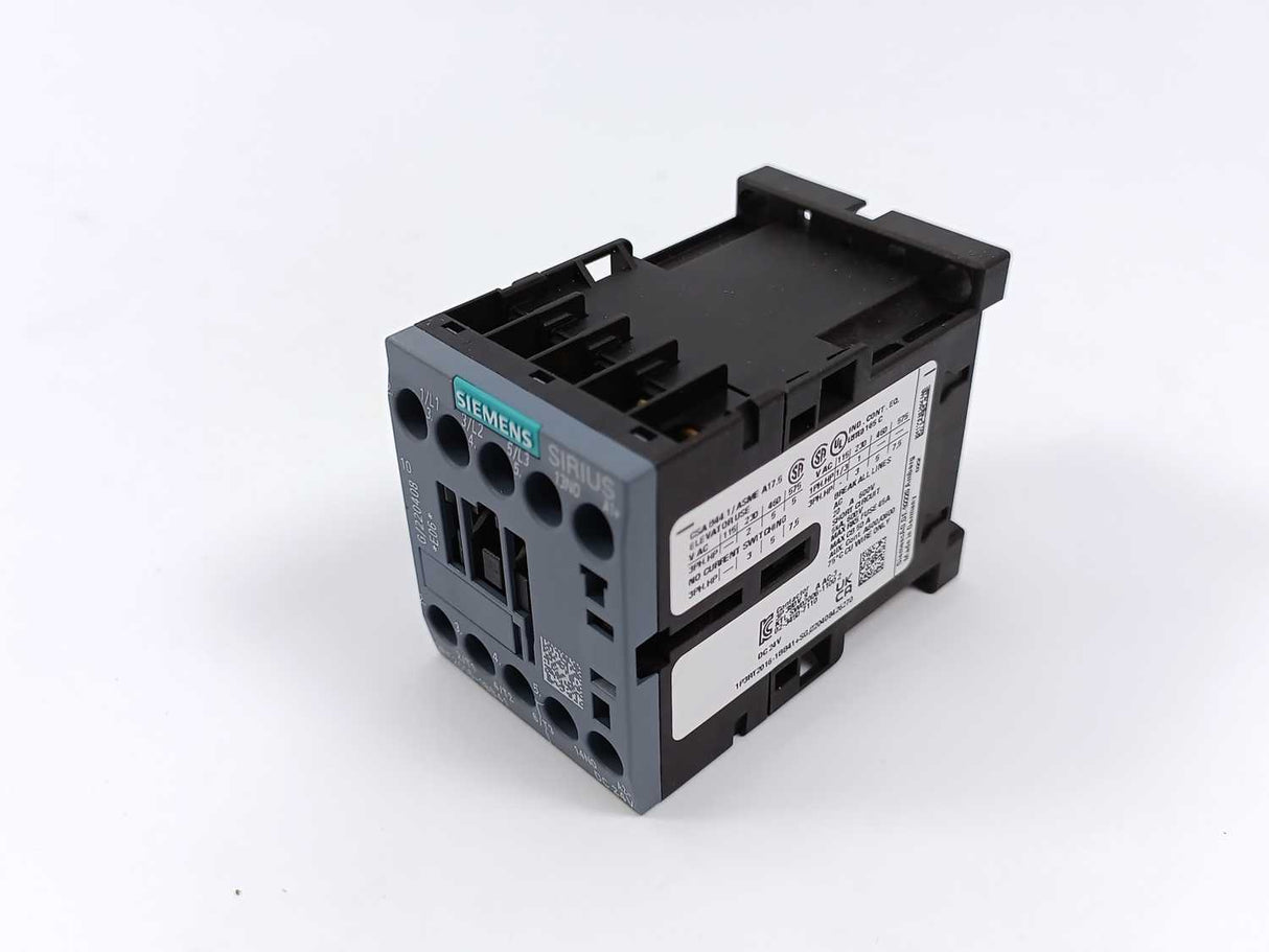 Siemens 3RT2016-1BB41 Power Contactor 9 A, 4 kW / 400 V