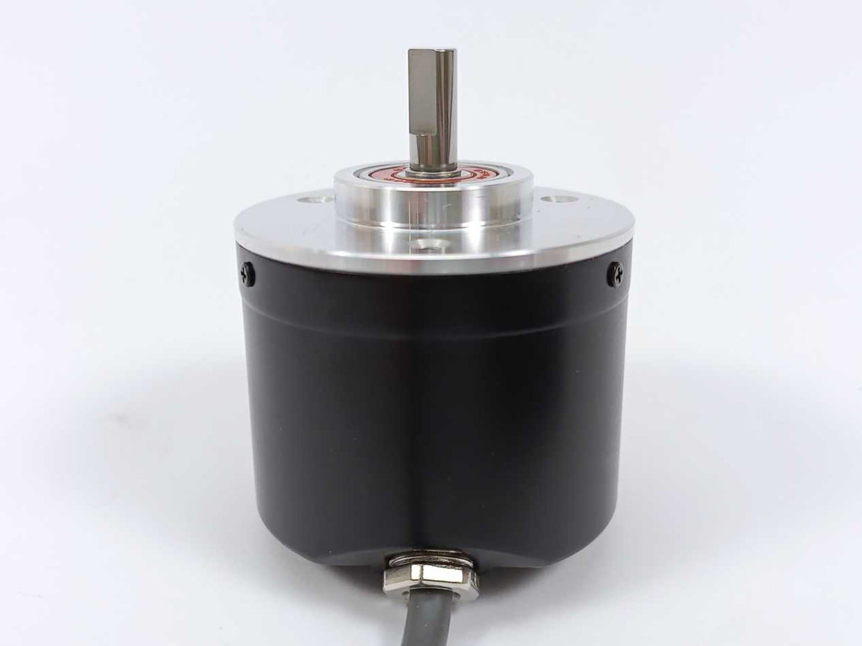 OMRON E6C2-CWZ5B Incremental Rotary Encoder 1000P/R 2m Cable