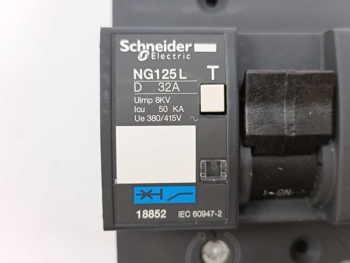 Schneider Electric 18852 NG125L Circuit Breaker