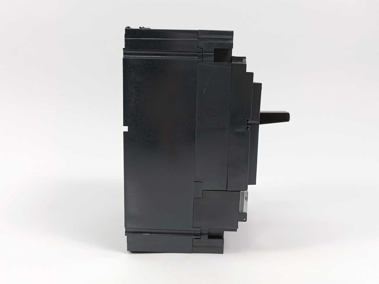 Schneider Electric LV429631 ComPact NSX100F + TM80D 3P3D Circuit Breaker