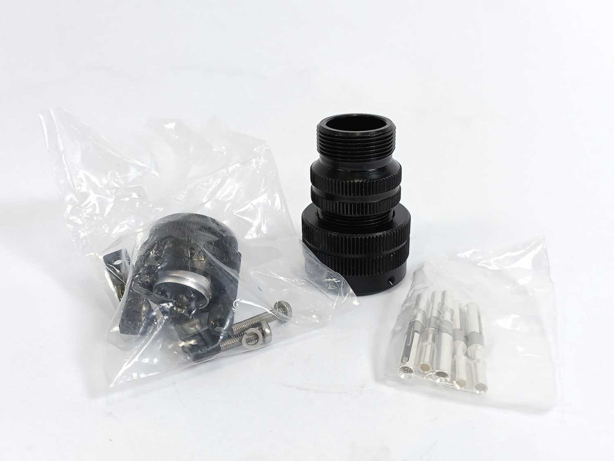Van-System CVB 06AC 18-11S CR F16 5-Pin Female Connector