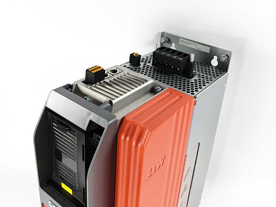 SEW-EURODRIVE  MDX90A-TXX MDX90A-0320-503-4-T01/CFN21A Control Unit MOVIDRIVE