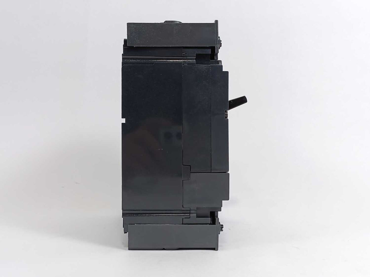 Schneider Electric NSX100F DC Circuit Breaker Compact
