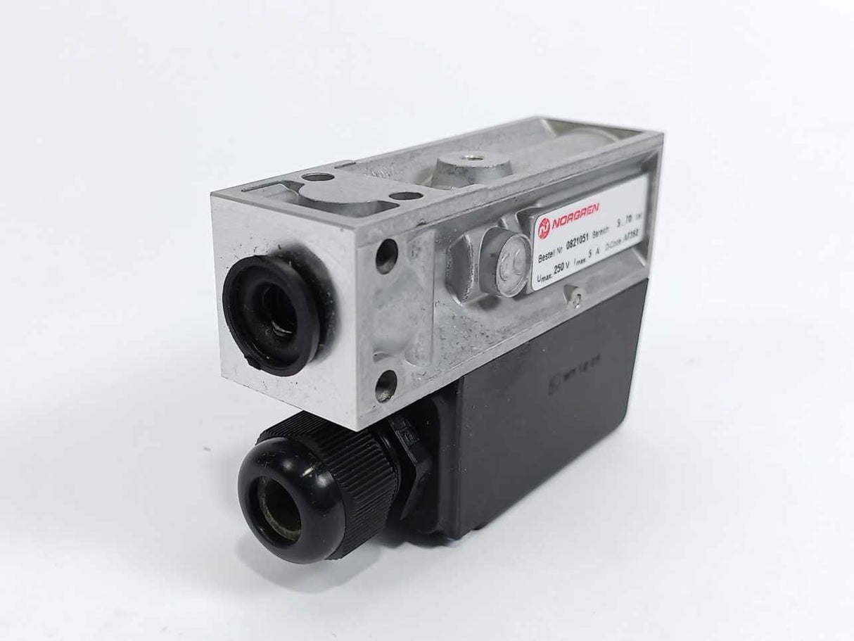 NORGREN 0821051 Hydraulic Pressure Switch 5-70bar, Umax 250V, Imax 5A