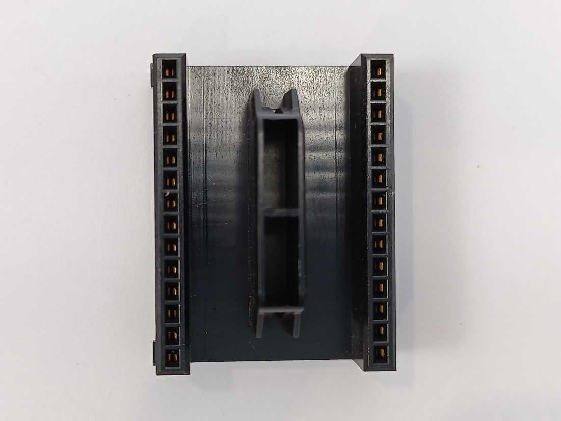 Siemens 6ES7331-7PE10-0AB0 SIMATIC S7-300 Analog Input Module SM 331