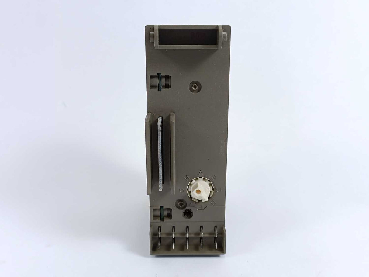 Siemens 6ES5 464-8MD11 SIMATIC S5-100U Analog Input Module