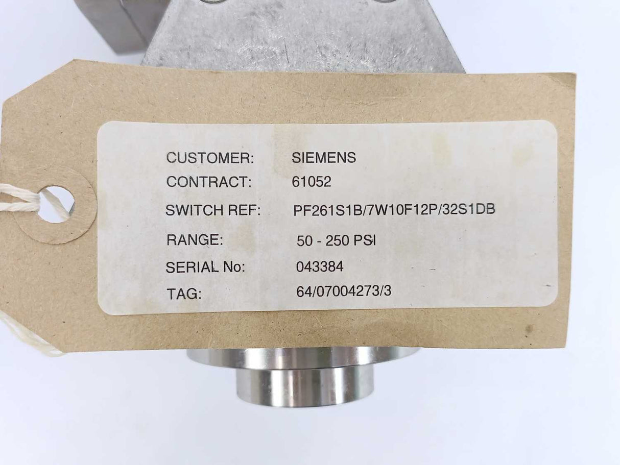 Pyropress PF261S1B/7W10F12P/32S1DB Titan Pressure Switch. Range 50-250PSI