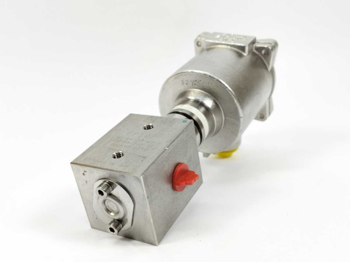 Bifold FP10P-77A Solenoid Valve Assembly w/ FP10P S2-04-32-NU-V-77A-24D-35
