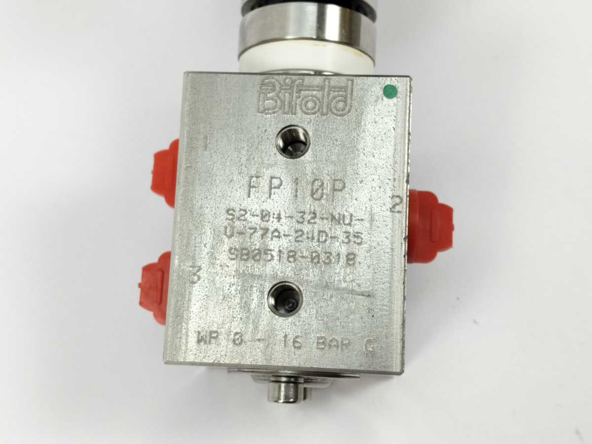 Bifold FP10P-77A Solenoid Valve Assembly w/ FP10P S2-04-32-NU-V-77A-24D-35