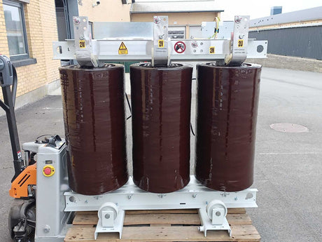 HITACHI RESIBLOC® 3-Phase Dry-Type transformer 11000V / 400V 400kVA