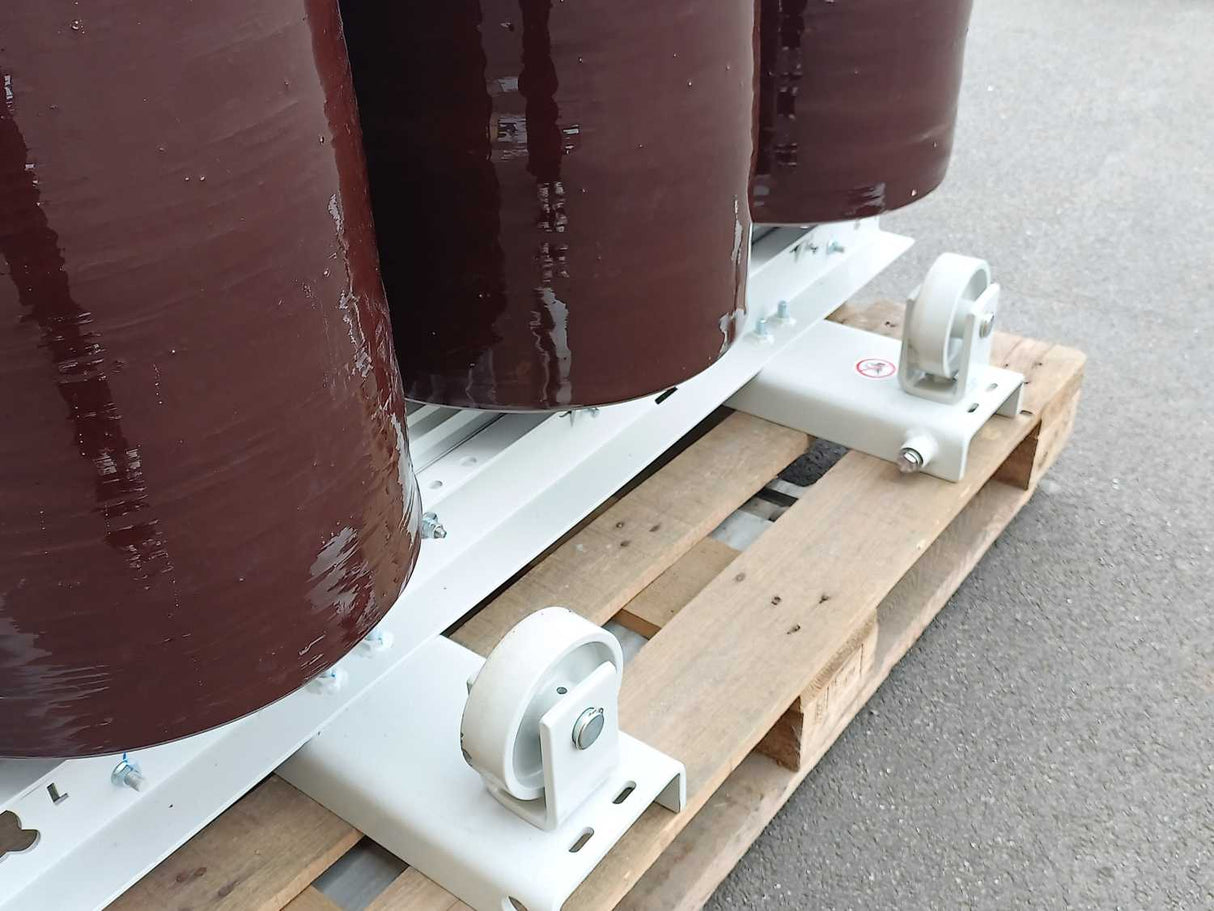 HITACHI RESIBLOC® 3-Phase Dry-Type transformer 11000V / 400V 400kVA