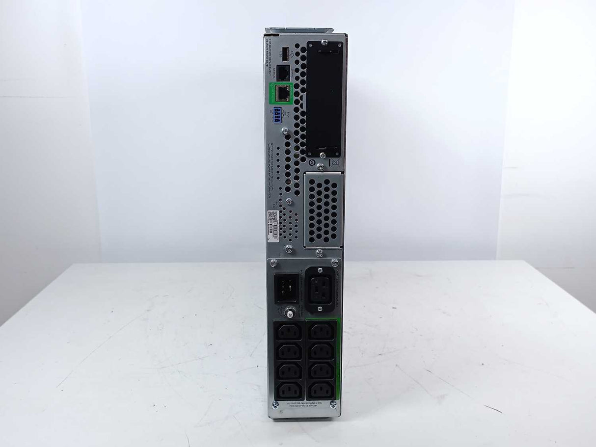 Shneider Electric SMT2200RMI2UC APC Smart-UPS 2200VA, LCD, RM 2U,230V, EU only
