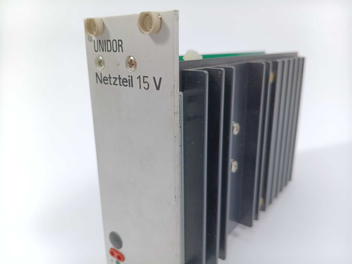 Kniel CSU15.1.5 200-049-00, 220V, 50/60Hz, +10%-15%, Unidoor Netzteil 15V