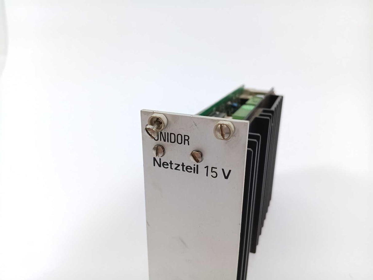 Kniel CSU15.1.5 200-049-00, 220V, 50/60Hz, +10%-15%, Unidoor Netzteil 15V