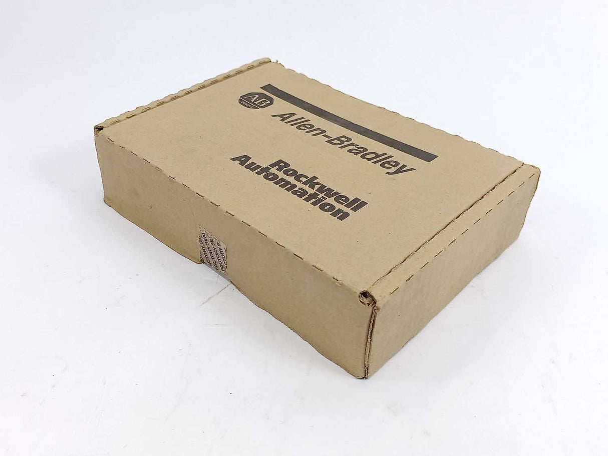 AB 1746-OB16 Ser. D SLC 500 Output Module