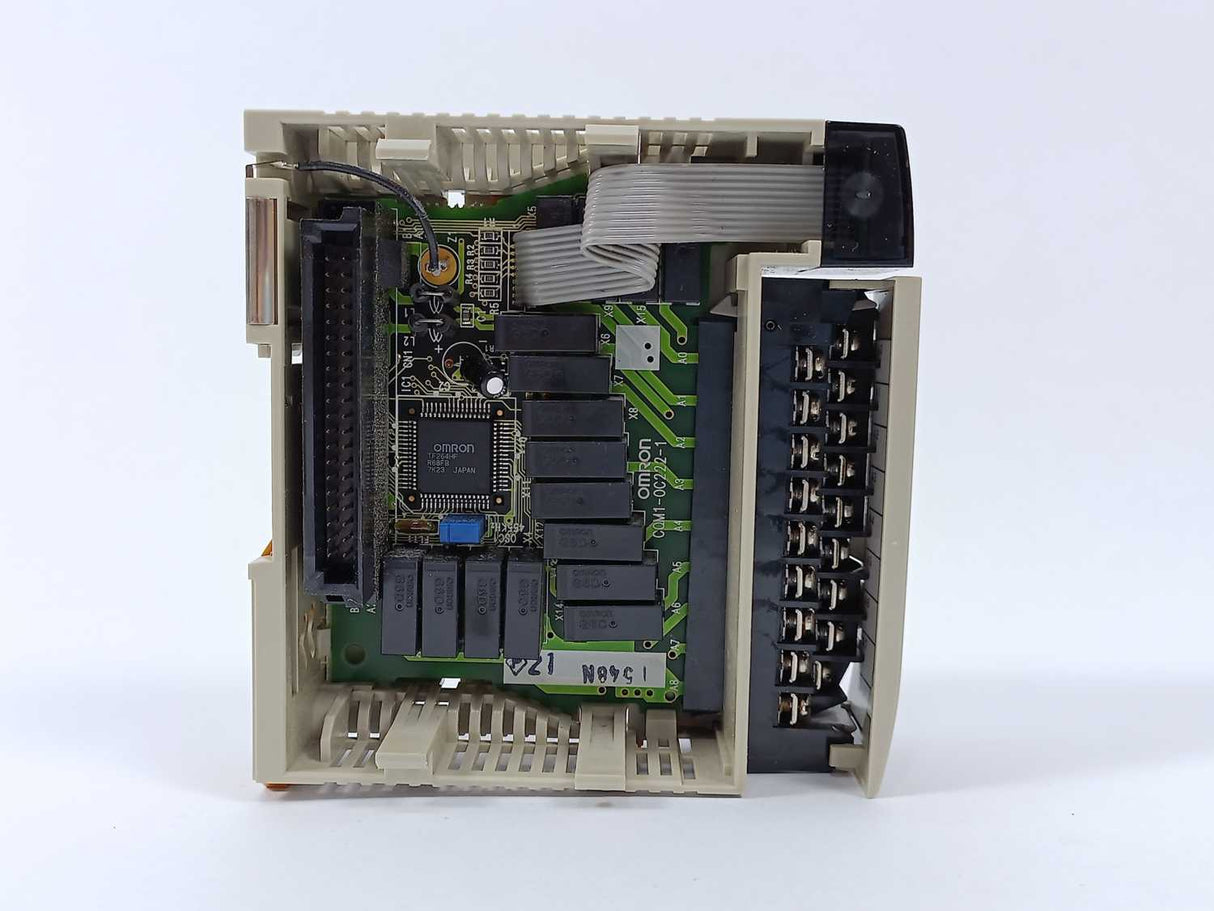 OMRON CQM1-OC222 Output unit