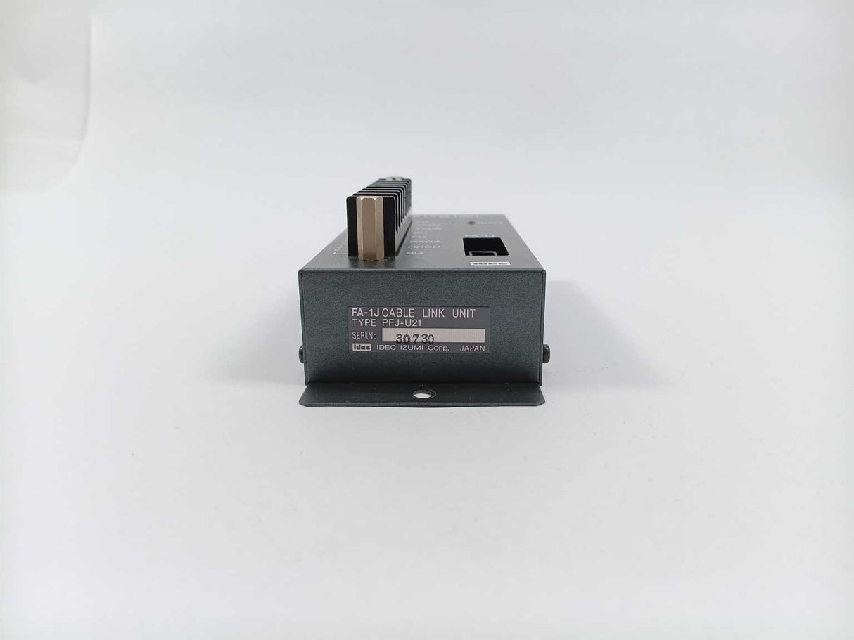 Idec Izumi PFJ-U21 Cable Link Unit