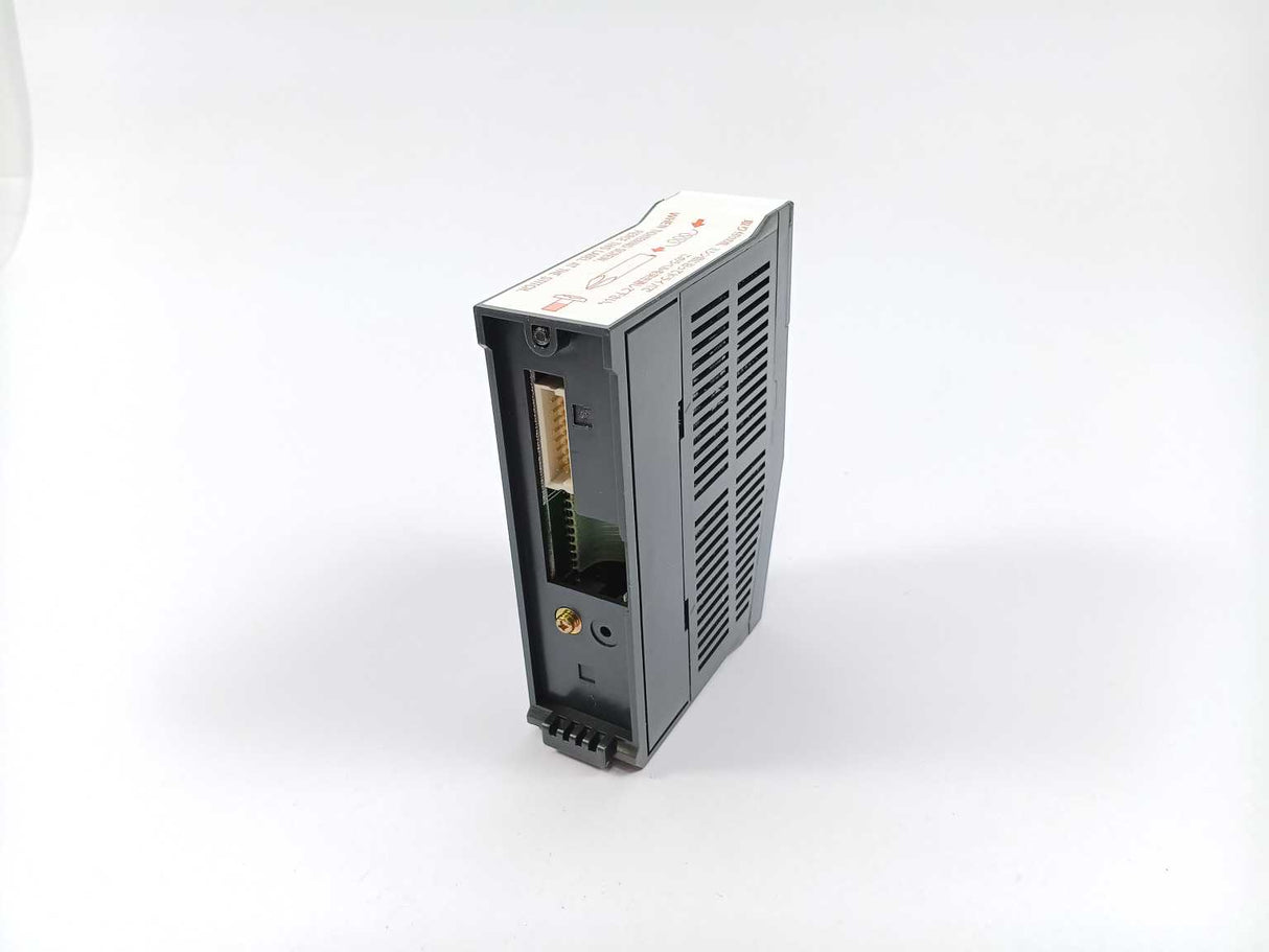 Idec PF3S-T32S Output Module