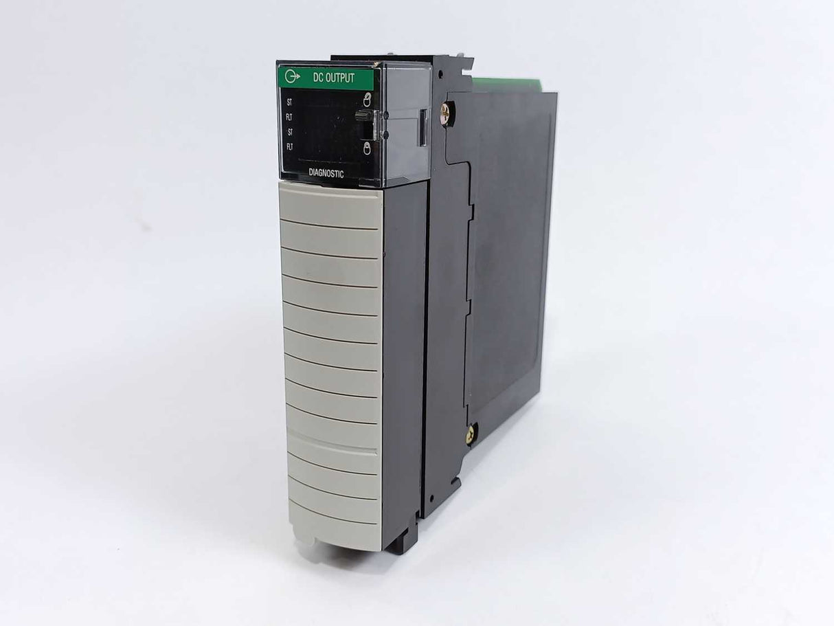 AB 1756-OB16D Ser. A ControlLogix DC Diagnostic Output Module 16-Point