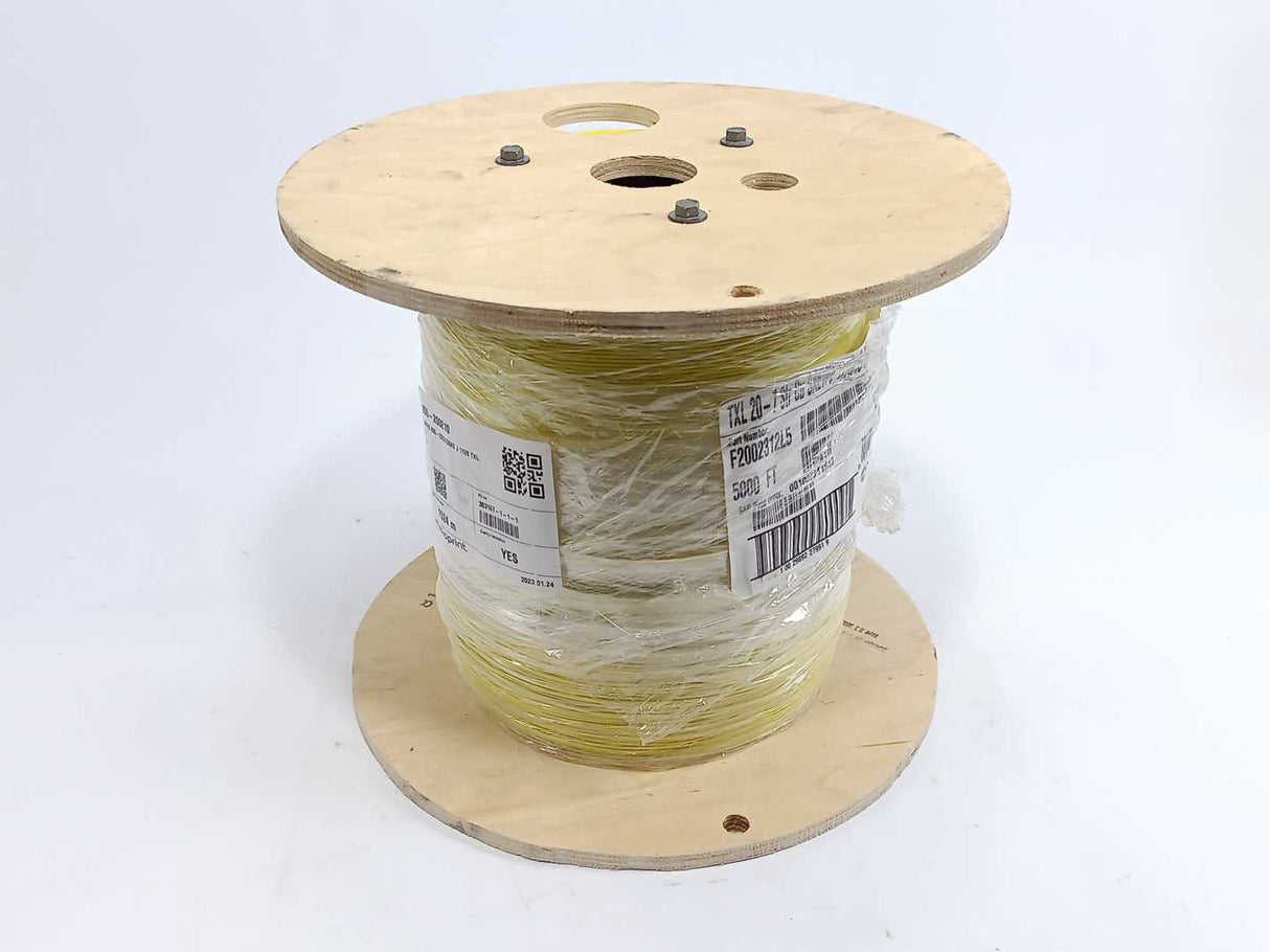 Southwire F2002312L5 Southwire TXL 20-7 Str Cu SAEWe 1DGnS Wire - 1524m Spool