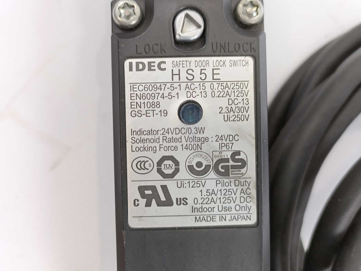 Idec HS5E-D4 Safety Door Switch