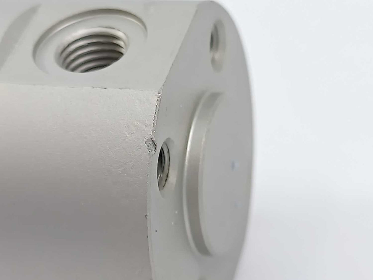 SMC CDG1BN32-250 Pneumatic Piston Rod Cylinder