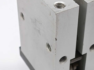 SMC MHQ2-25D Air Gripper
