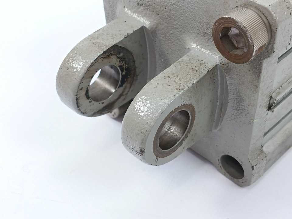 SMC CDQ2A80-220DC Compact Pneumatic Cylinder