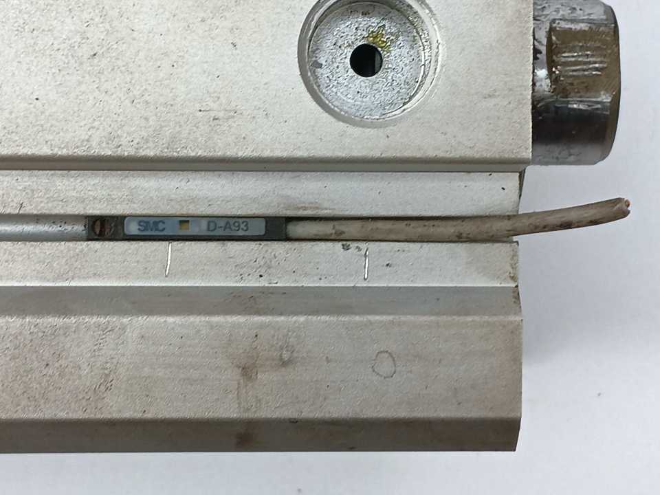 SMC CDQ2A80-115DC Compact Cylinder
