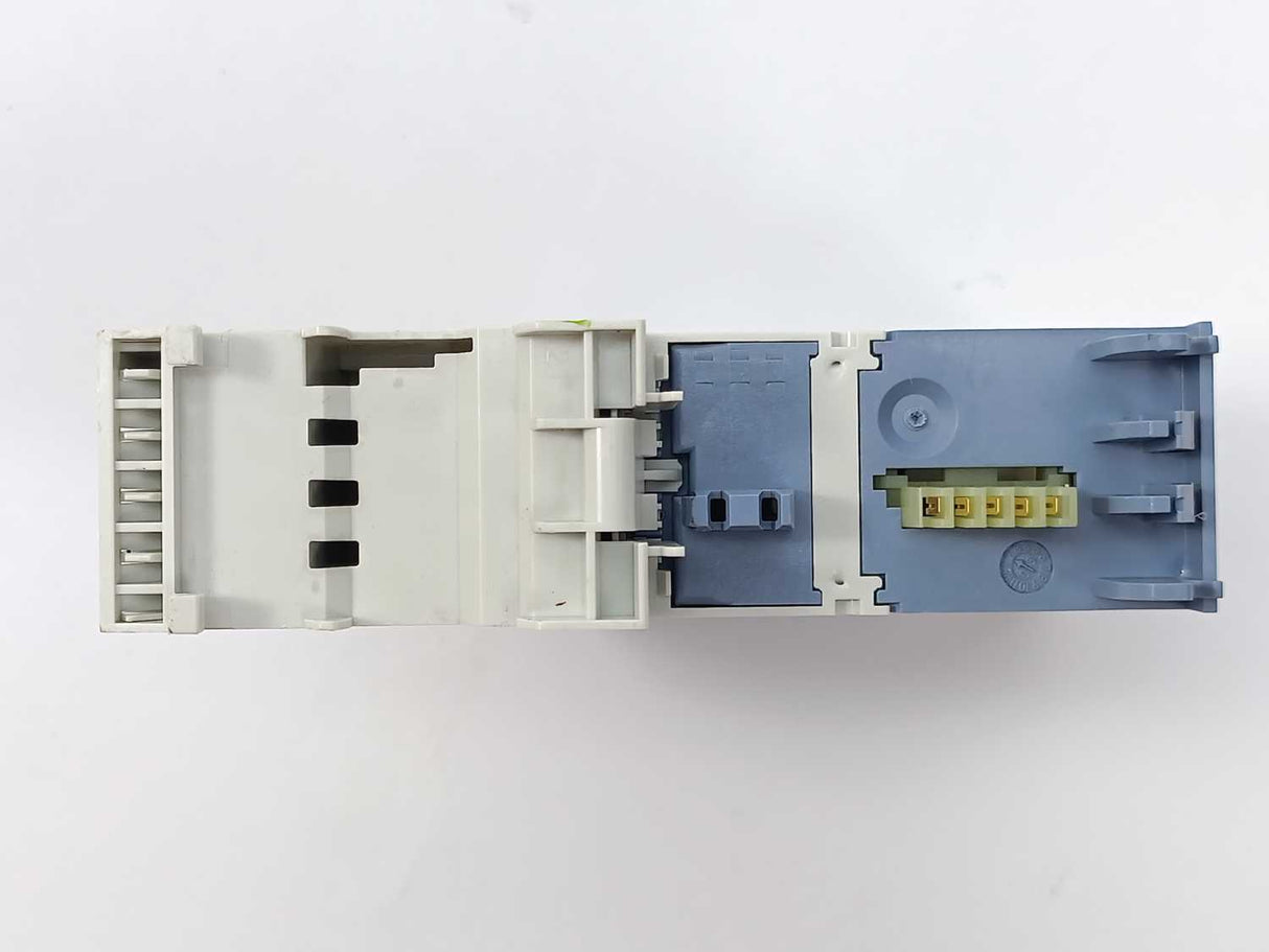 Siemens / Landis & Staefa PTM1.2Y10S Module w/ 2Y10S Base