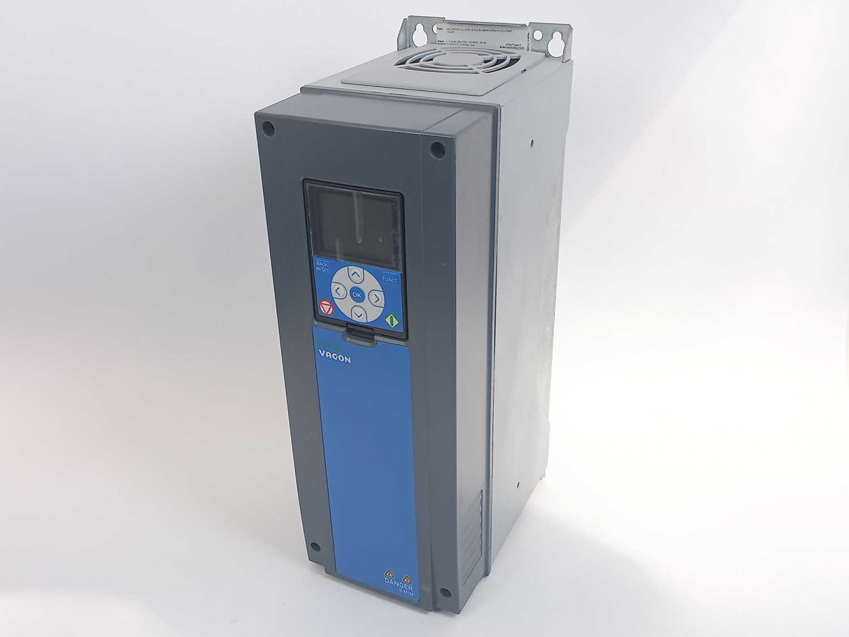 Vacon VACON0100-3L-0031-5-FLOW+SPF4+IP54+FL02+DPAP+DLDK Frequency Converter