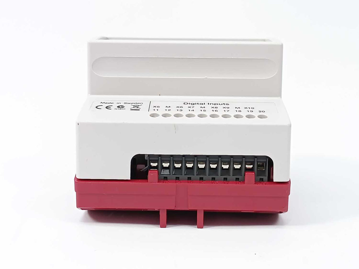 t.a.c/Schneider electric 0-073-0201-1 TAC Xenta 411 Inputs and Outputs Module