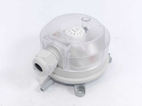 Beck Sensortechnik GmbH 133552-207 Differential Pressure Switch 930.80B Climair