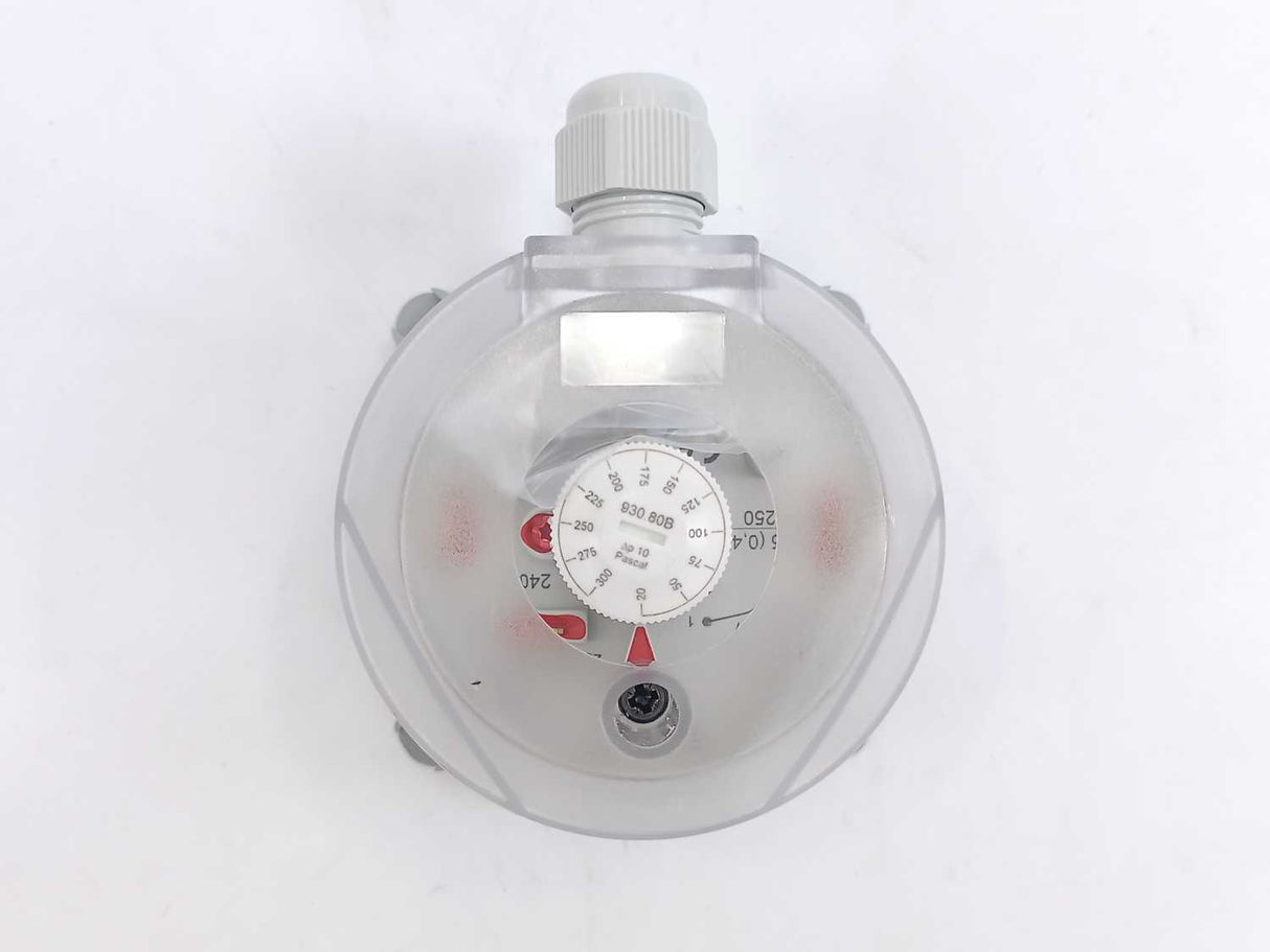 Beck Sensortechnik GmbH 133552-207 Differential Pressure Switch 930.80B Climair