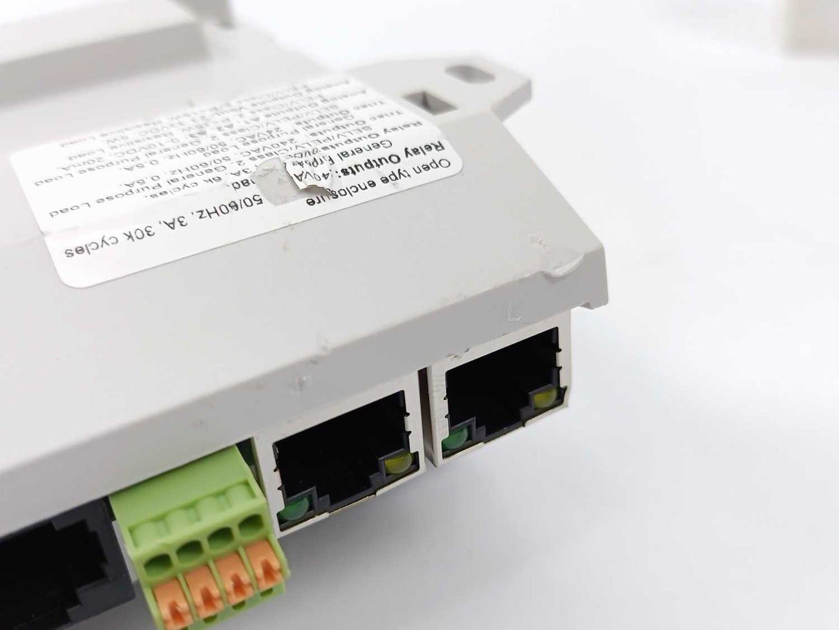 iSMA CONTROLLI RAC18-IP Room Controller