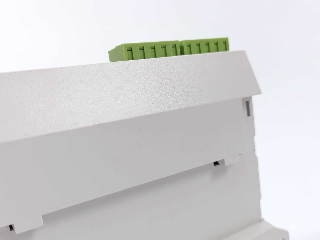iSMA CONTROLLI iSMA-B-FCU-LL Programmable Fan-Coil Unit Controller