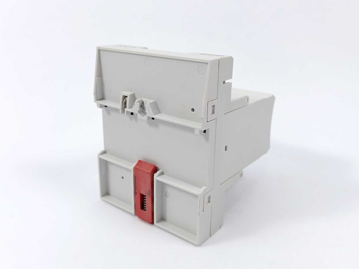 Honeywell XF821A Analog Input Module w/ XS821-22 Base