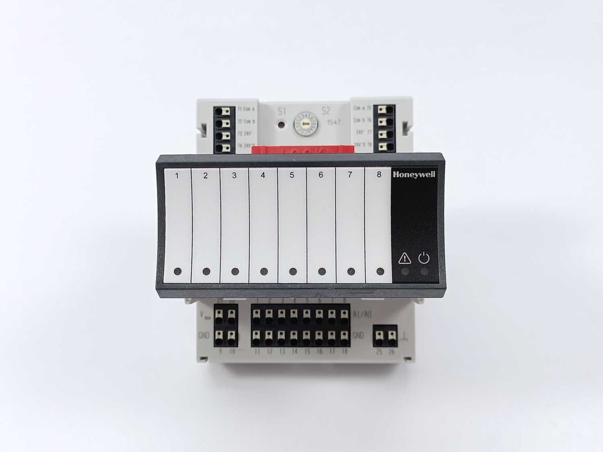 Honeywell XFL822A Binary Input Module w/ XS821-22 Base